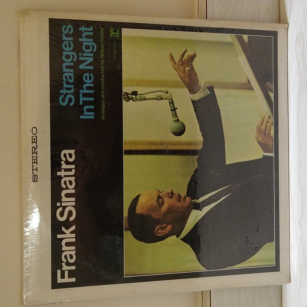 Vintage Frank Sinatra Strangers In The Night LP Vinyl Reprise Records FS-1017